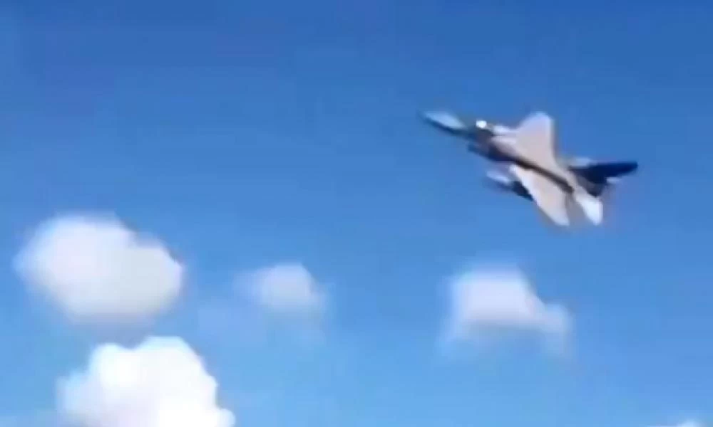 "Σκίζει τον αέρα" η ΠΑ: Ελληνικά μαχητικά χαιρετούν φρουρά στο Καστελόριζο